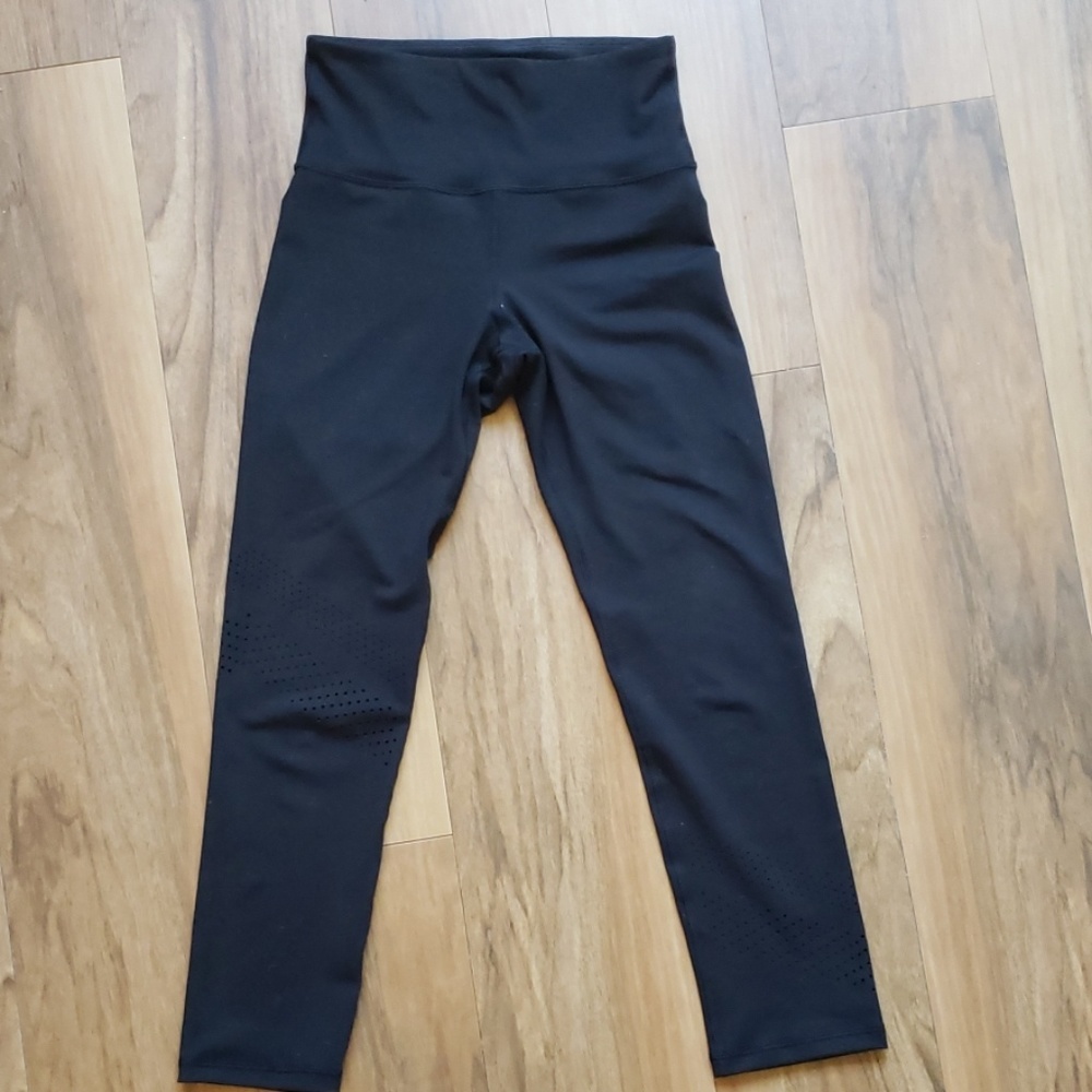 Old Navy Active high waisted black leggings